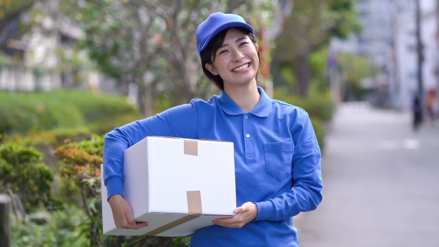 配送員